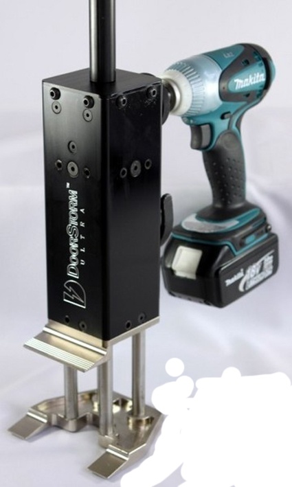 戰(zhàn)術(shù)微型電動(dòng)破門器（美國(guó)）