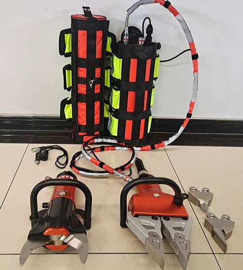 水陸兩用液壓破拆工具組（低配）